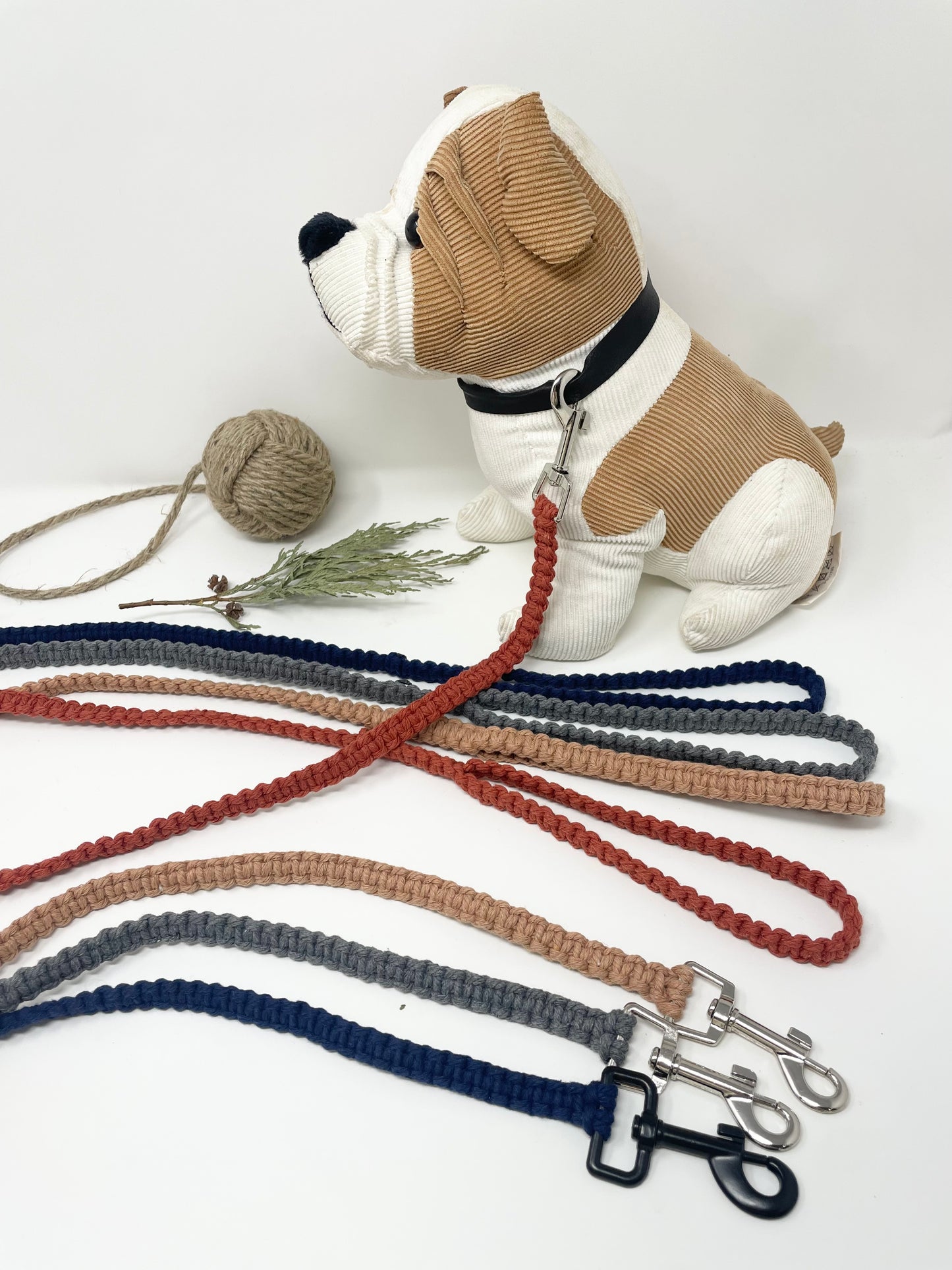 Laisse pour chien en macramé