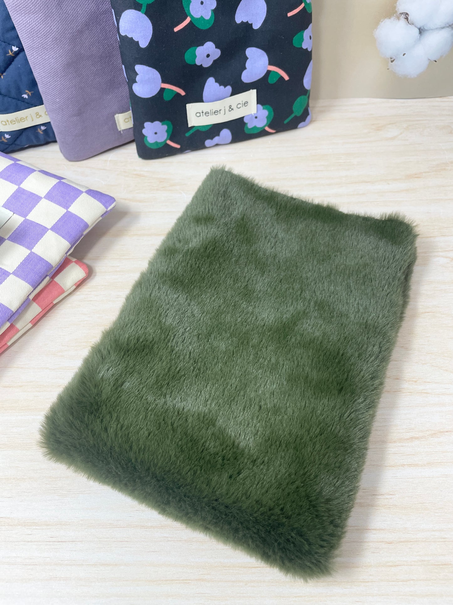 Housse pour livre de poche