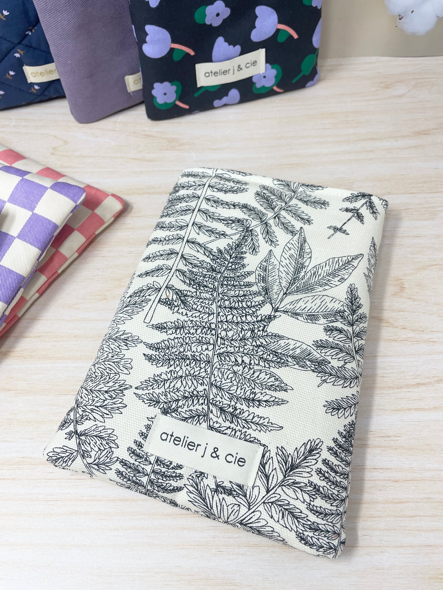 Housse pour livre de poche