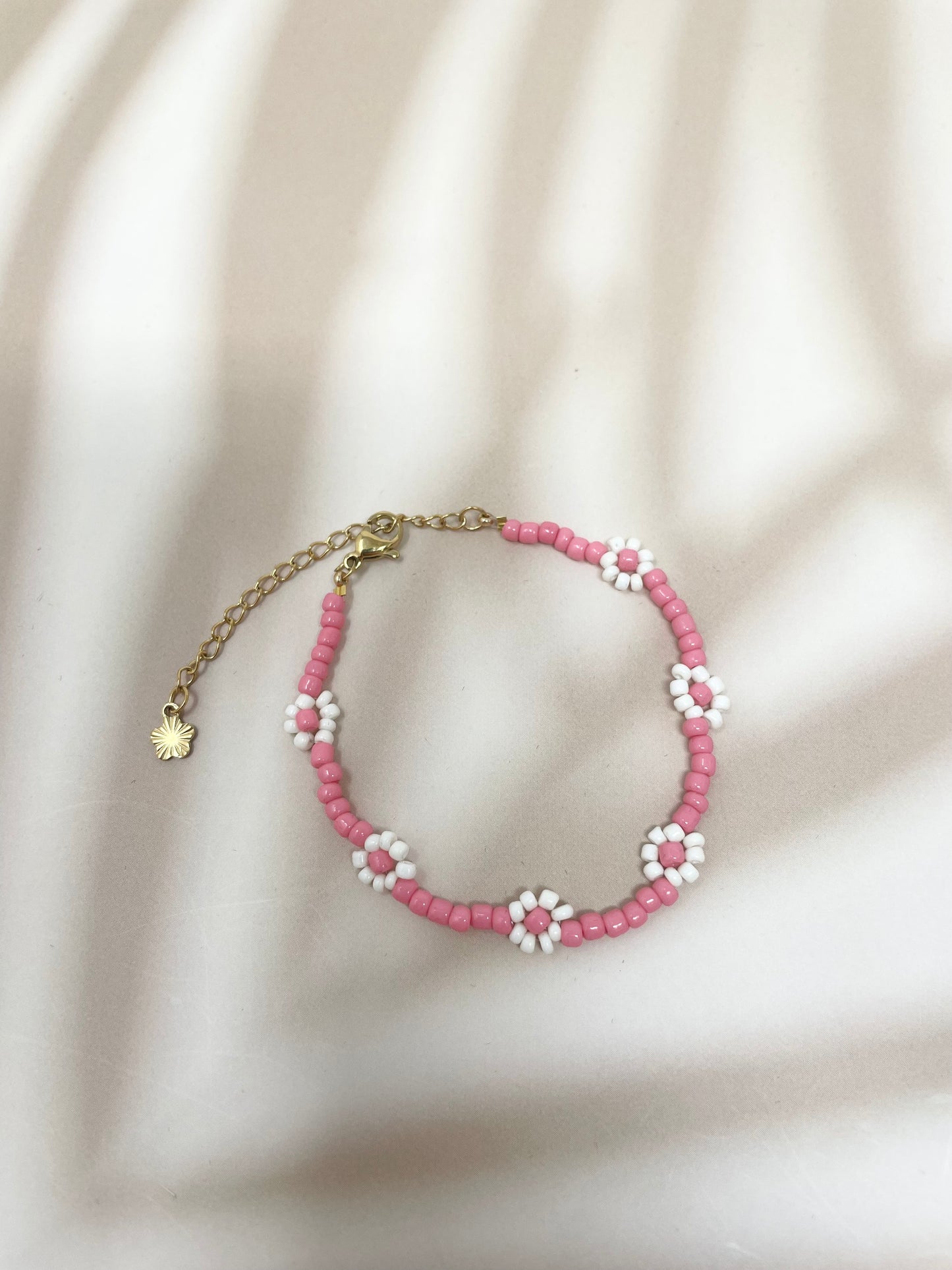 Bracelets fleurs en perles
