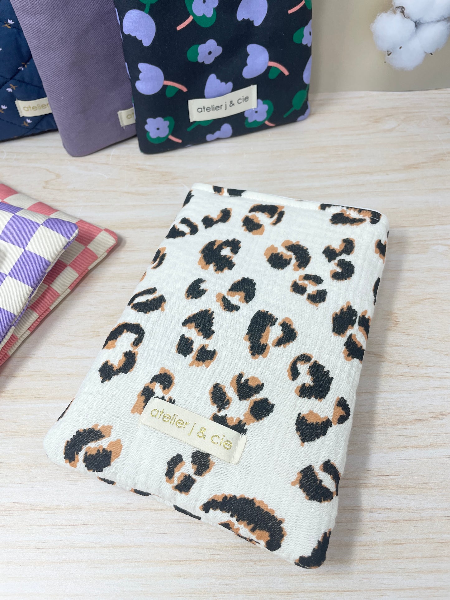 Housse pour livre de poche