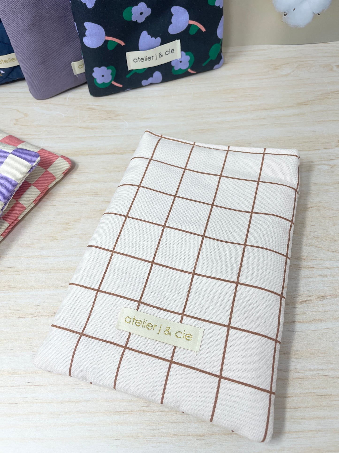 Housse pour livre de poche