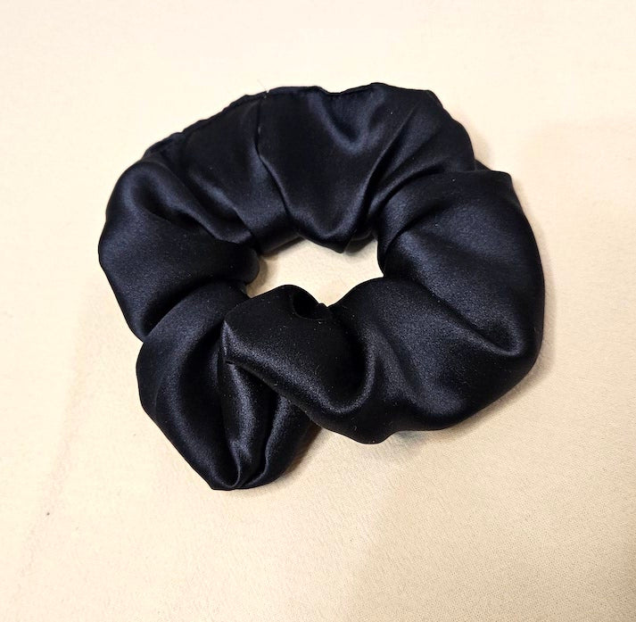 Chouchou scrunchie en satin