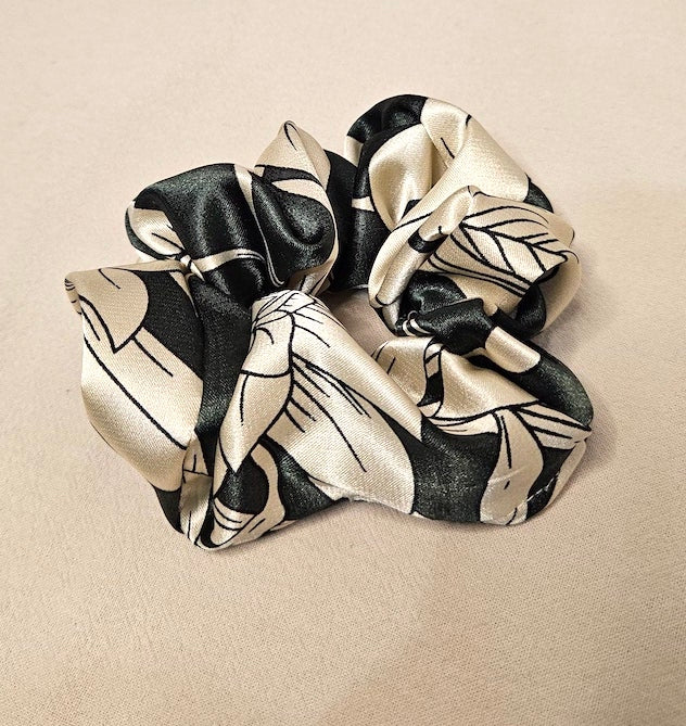 Chouchou scrunchie en satin