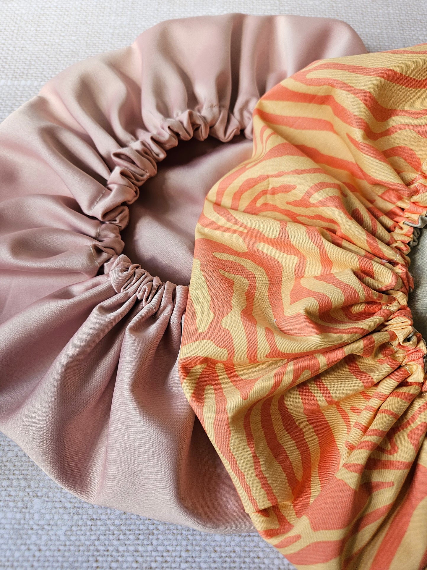 Bonnet de soin en satin