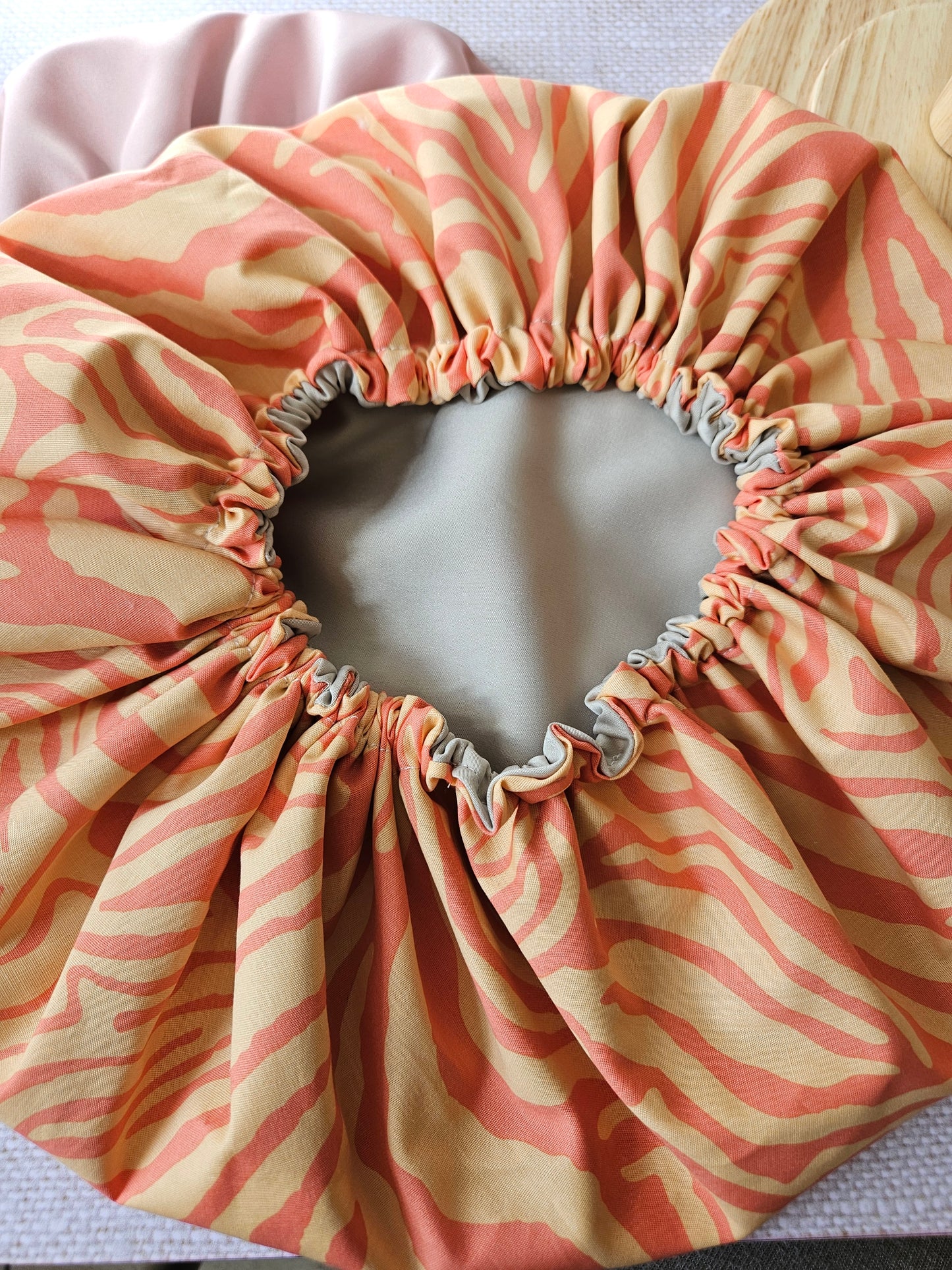 Bonnet de soin en satin
