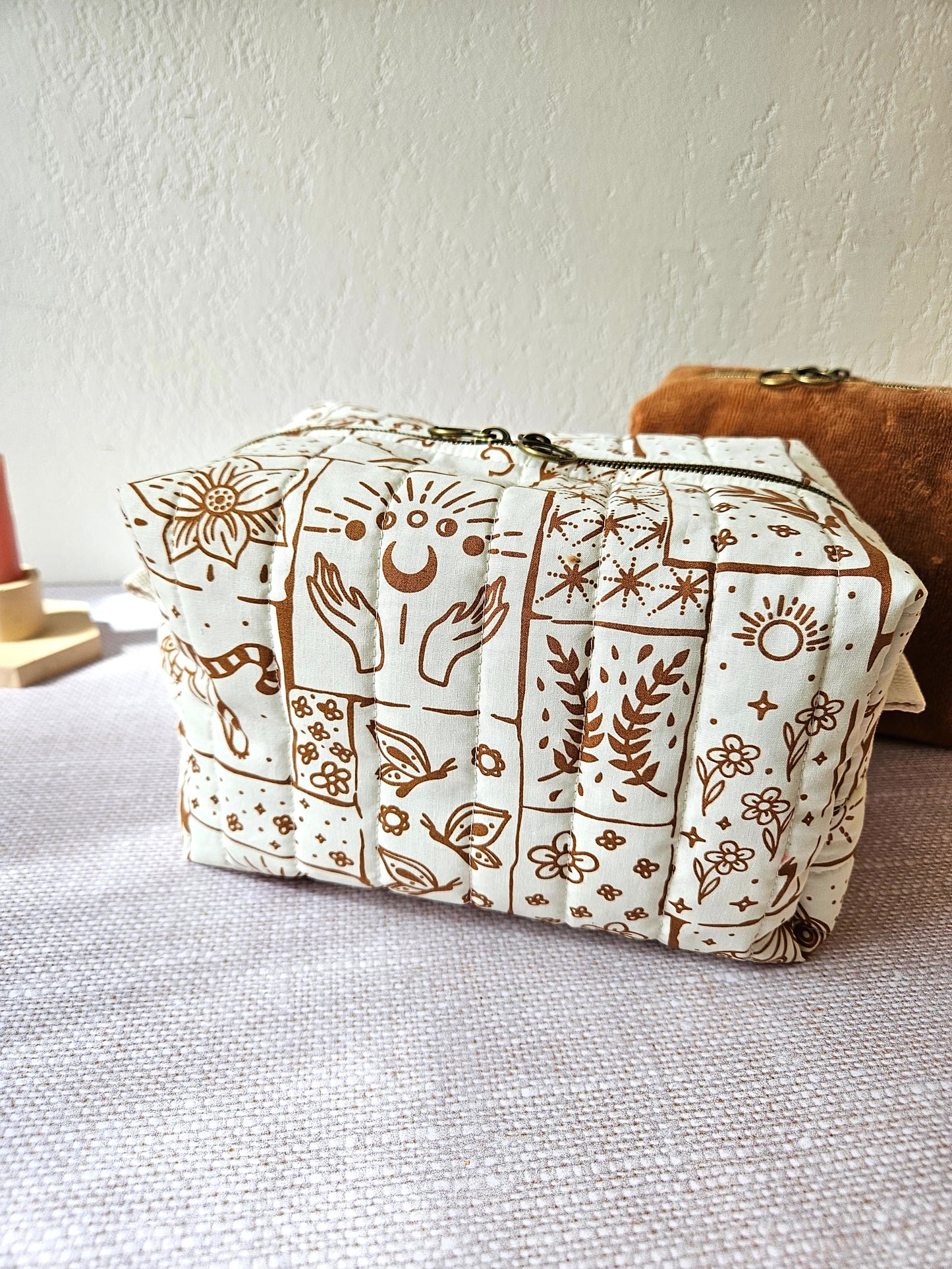 Trousse de toilette avec poche intérieure - grande capacité