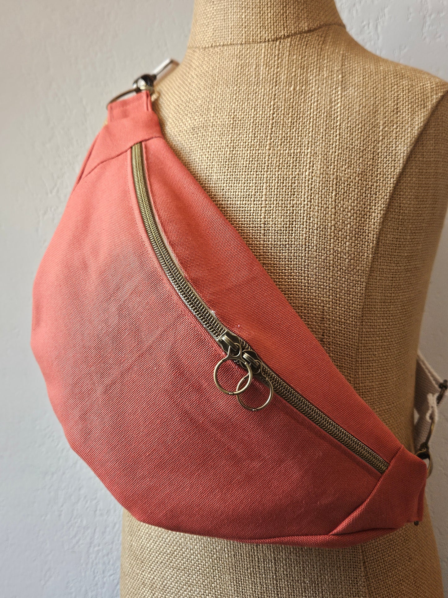 Sac banane fait main tissu terracotta