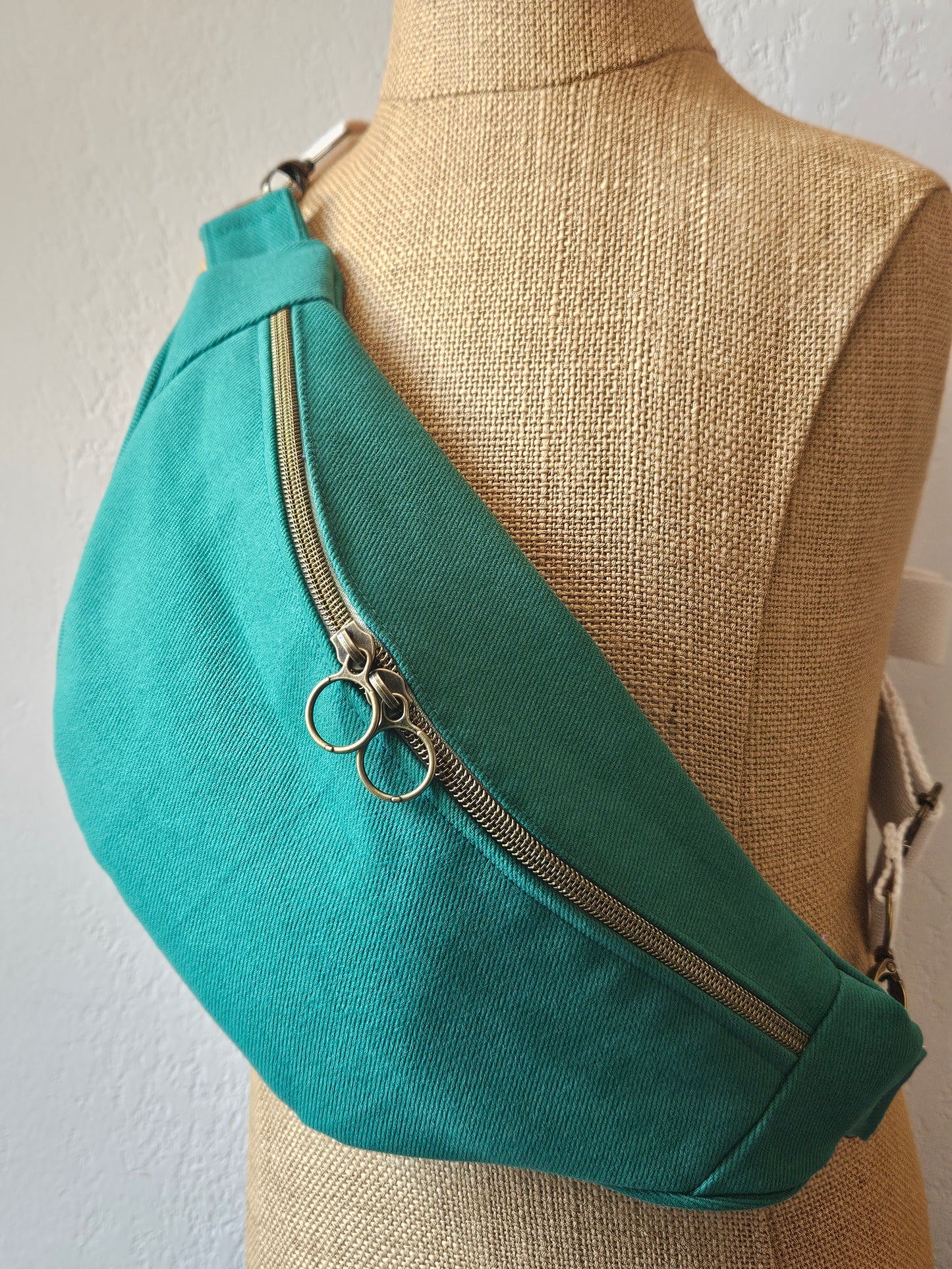 Sac banane fait main tissu vert émeraude
