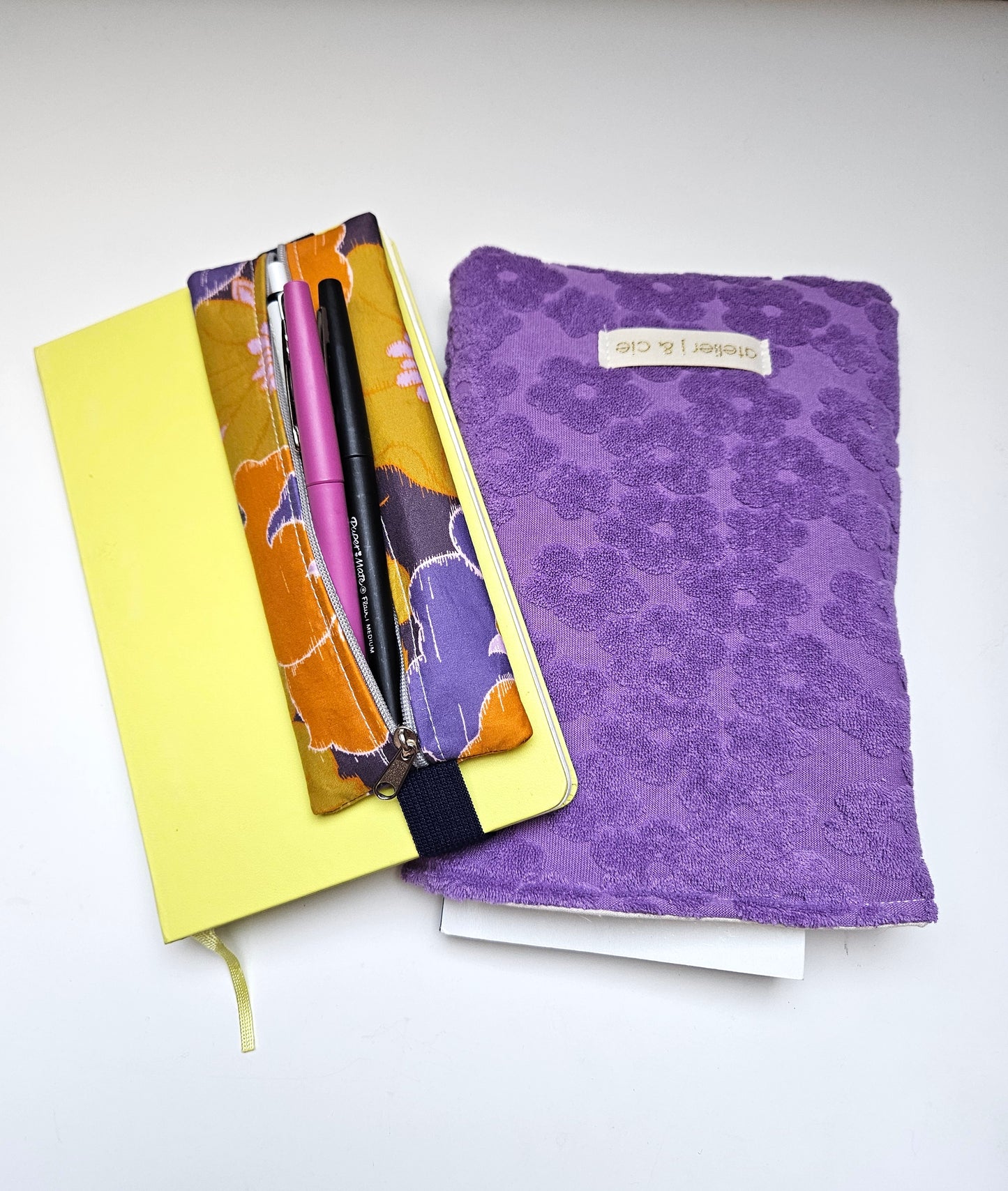 Housse pour livre de poche