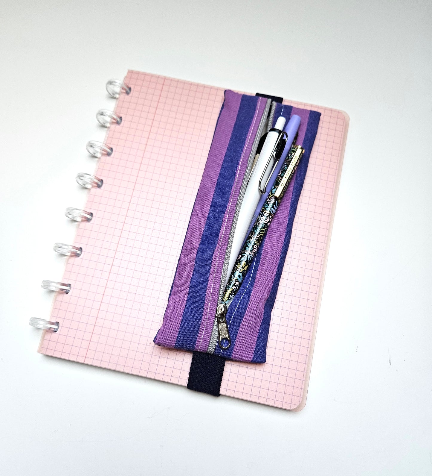 Trousse élastique pour carnet