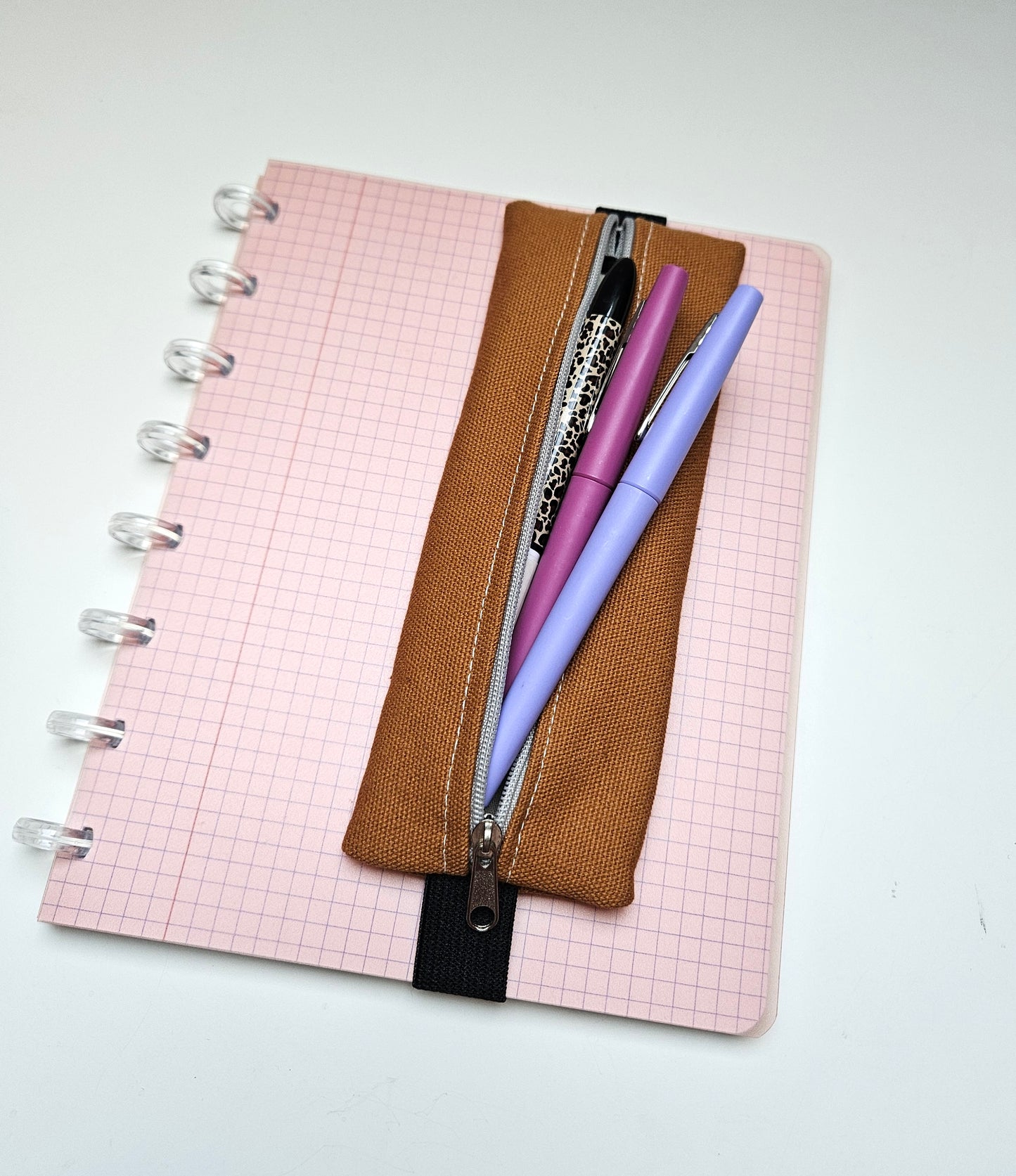 Trousse élastique pour carnet