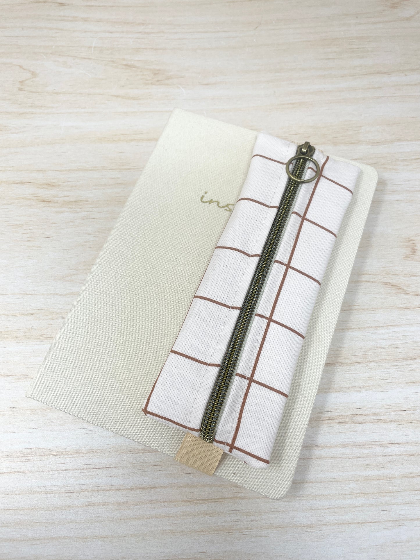 Trousse élastique pour carnet