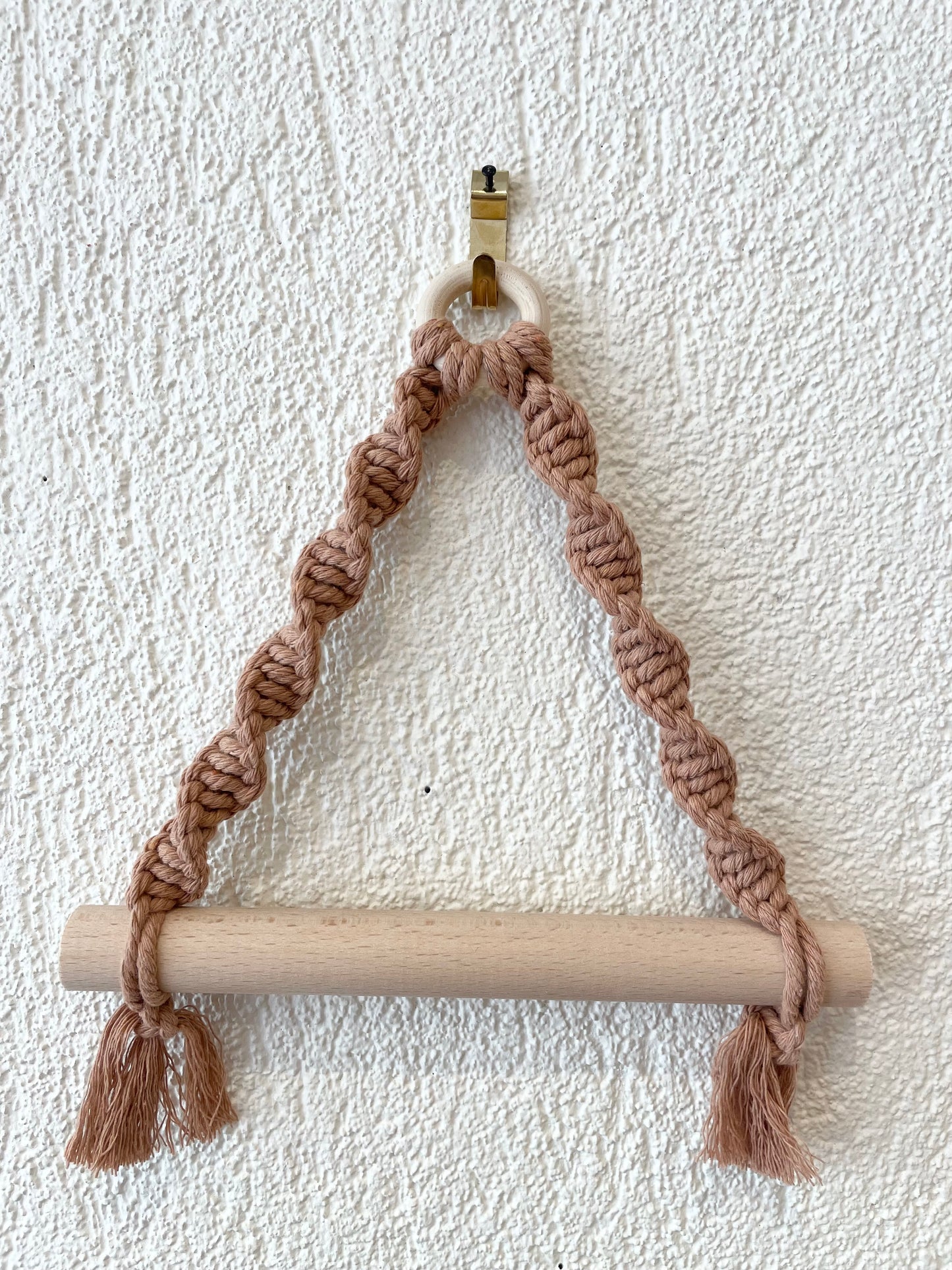 Support pour papier toilette en macramé